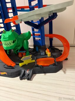 Hot wheels garáž - 4