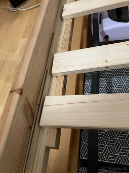 Drevenná posteľ 140cm - 4