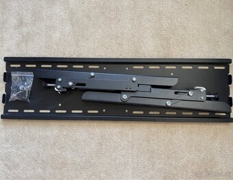 TV držiak | Univerzálny naklápajúci, VESA 32" - 70" - 4