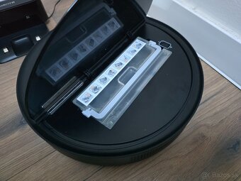 Predám robotický vysávač Rowenta X-Plorer Serie 60 - 4