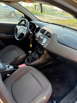 Fiat Bravo 1.4 16V Dynamic - 4