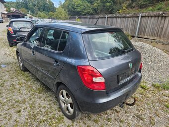 Škoda Fabia 1.4tdi 59kw model 2011 - 4