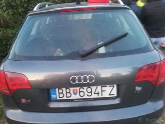 Audi A4 - 4
