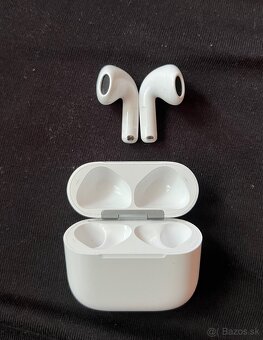 Apple airpods 4 - 4