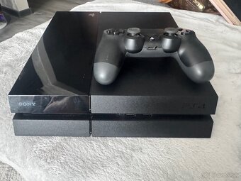 Ps4 500Gb software 1.52 s ovladacom - 4