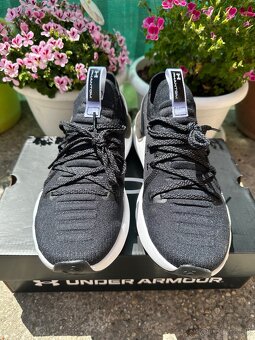 Bezecke tenisky Under Armour - 4