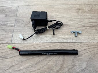 Airsoftová replika AKMS Cyma CM.048S - 4