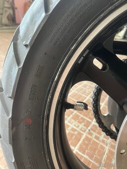 Suzuki vstrom dl650 - 4