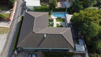 Predávame nadštandardný rodinný dom - 4