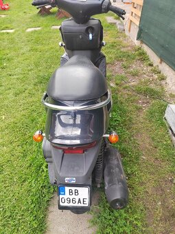 Benelli velvet 125 - 4