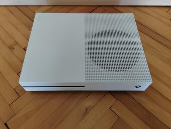 Xbox One S 500GB - 4