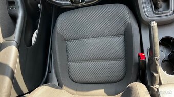 Volkswagen Jetta 2.0tdi dsg - 4