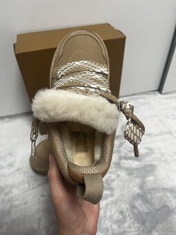 UGG Lowmel Sand Women - 4