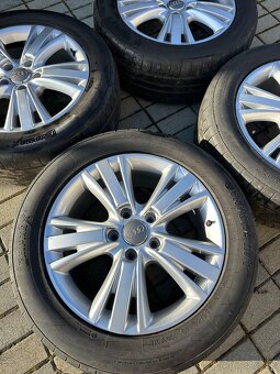 Audi elektrony R19 - 4