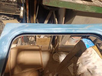Škoda 100 dvere šoféra - 4
