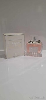 DÁMSKE PARFÉMY 1. - 4