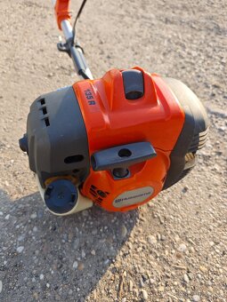 Predam Krovinorez Husqvarna 135r - 4