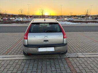 Citroen C4 1.4i 16V ČR STK 2/2028 - 4