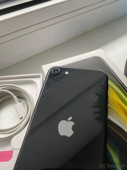 Apple Iphone SE (2020) 64GB - 4