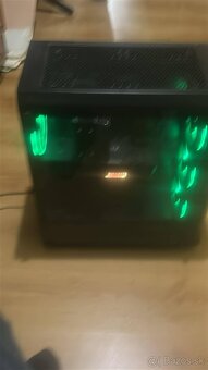 ASUS TUF GAMING B460M-PLUS - 4