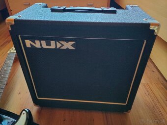 Predám gitaru Fender Squier + combo Nux - 4