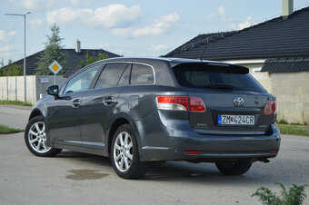 Toyota Avensis 2.0D-4D r v. 2012 Výborný stav.. - 4
