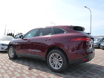 Jaguar F-Pace 3.0D V6 Pure AWD A/T - 4