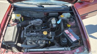 Predám Opel Astra 1.6 Benzín - 4