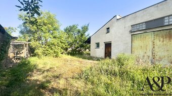 NA PREDAJ 4 IZB. RODINNÝ DOM S GARÁŽOU, POZEMOK 1056M2, ROVE - 4