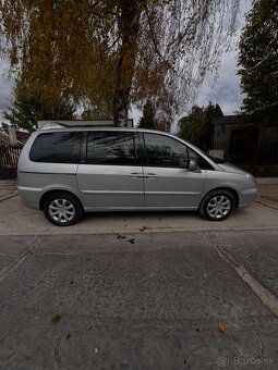 Peugeot 807 - 4