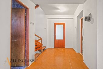 ALL INCLUSIVE I 5 IZBOVÝ RD S GARÁŽOU, POZEMOK 712 M2- MATÚŠ - 4