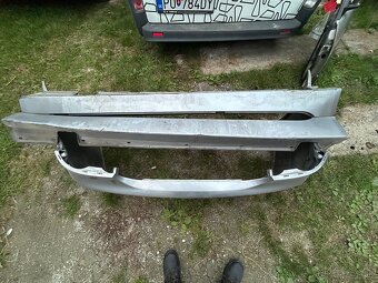 Zadny nárazník BMW e60 - 4