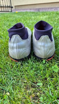 Predám kopačky Adidas predator - 4