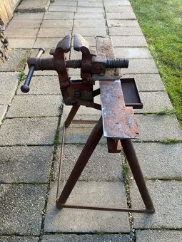 Kováčsky zverák - 4