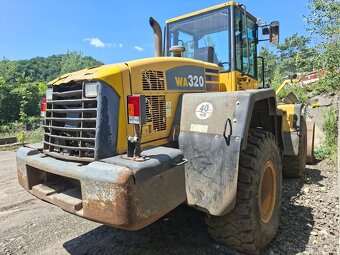 KOMATSU WA320-5 4X4 - 4