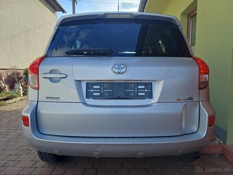 Toyota Rav 4 4x4 2,2 diesel 134 000 km pôvodný lak - 4