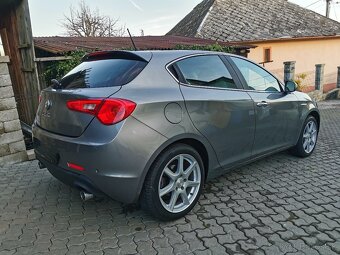 ALFA ROMEO GIULIETTA 2.0JTDM 110kw - 4