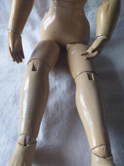 Stará bábika na reštaurovanie. Označte pre identifikáciu. - 4