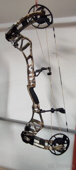 Nový kladkový luk BEAR EXECUTE 30. Verze 45-60 Lbs Skladem - 4