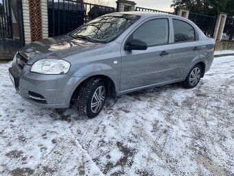 Chevrolet aveo - 4
