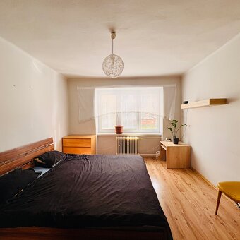 Svetlý 2-izbový byt blízko centra - 4