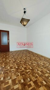 ADOMIS - predám 2-izb priestranný byt 55m2,loggia,Bukureštsk - 4