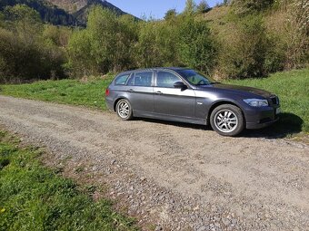 BMW E91 320d 120kw 2006 - 4