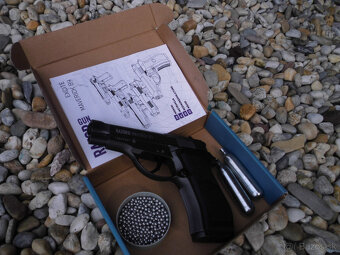 RazorGun Maverick 84 4,5mm vzduchovka na 12 g CO2+strelivo n - 4