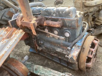 predám motor 6 valec na zetor zts crystal turbo aj hladký - 4
