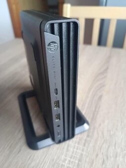 HP Elite Mini 600 G9 Jet Black - zaruka 11/2027+DVDRW mechan - 4