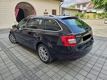 Škoda Octavia Combi 2.0 TDI DSG F1 Sport ACC DVD R17 Orig.KM - 4