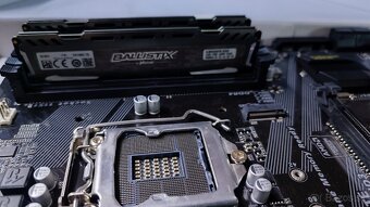 GIGABITE GAH-270 HD3 - 4