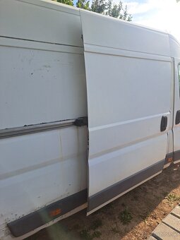 Fiat ducato zadne a bocne dvere H2 - 4