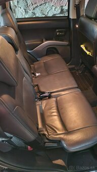 Peugeot 4007 - 4